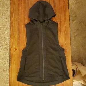 Lululemon hooded mesh vest